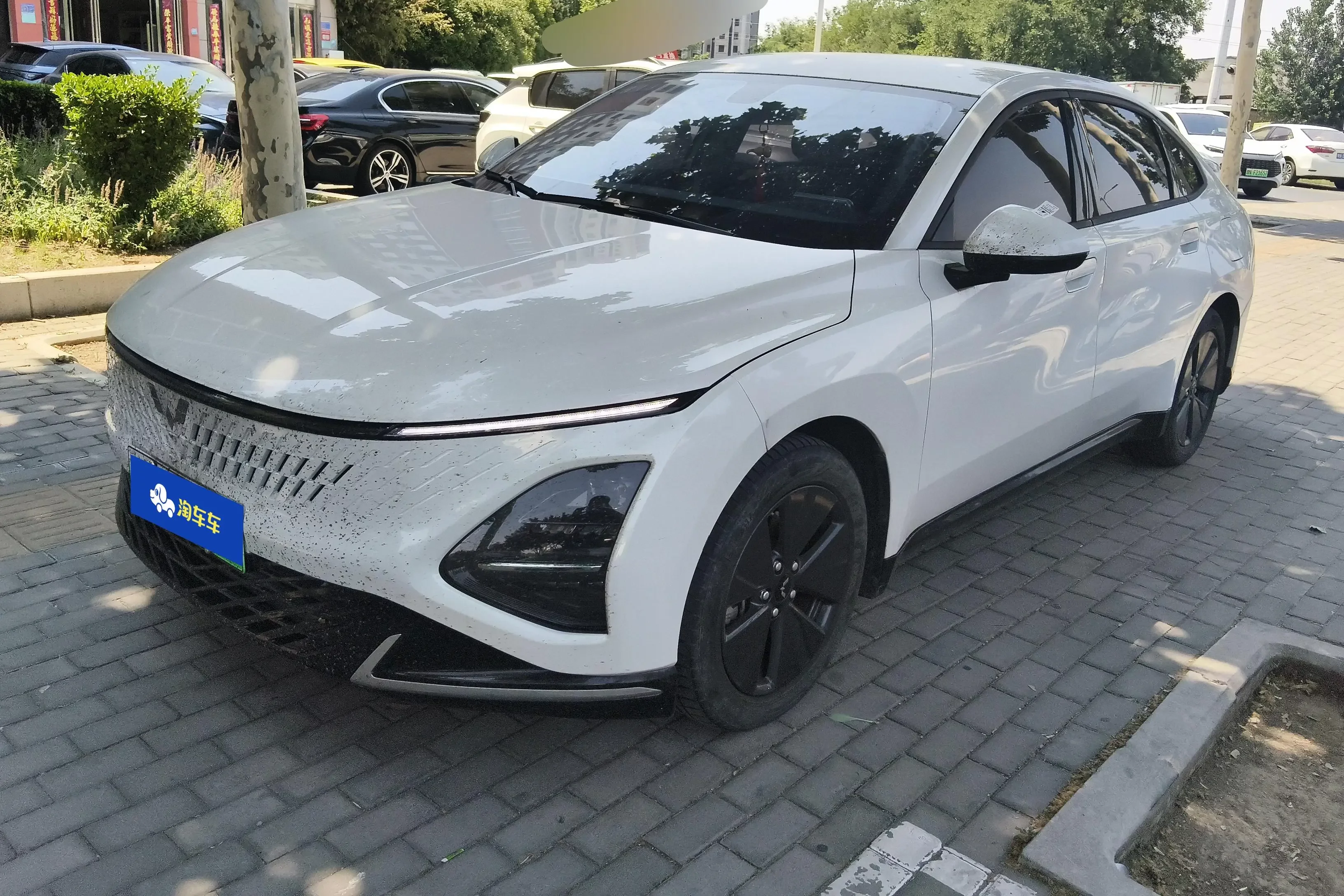 Wuling Starlight PHEV