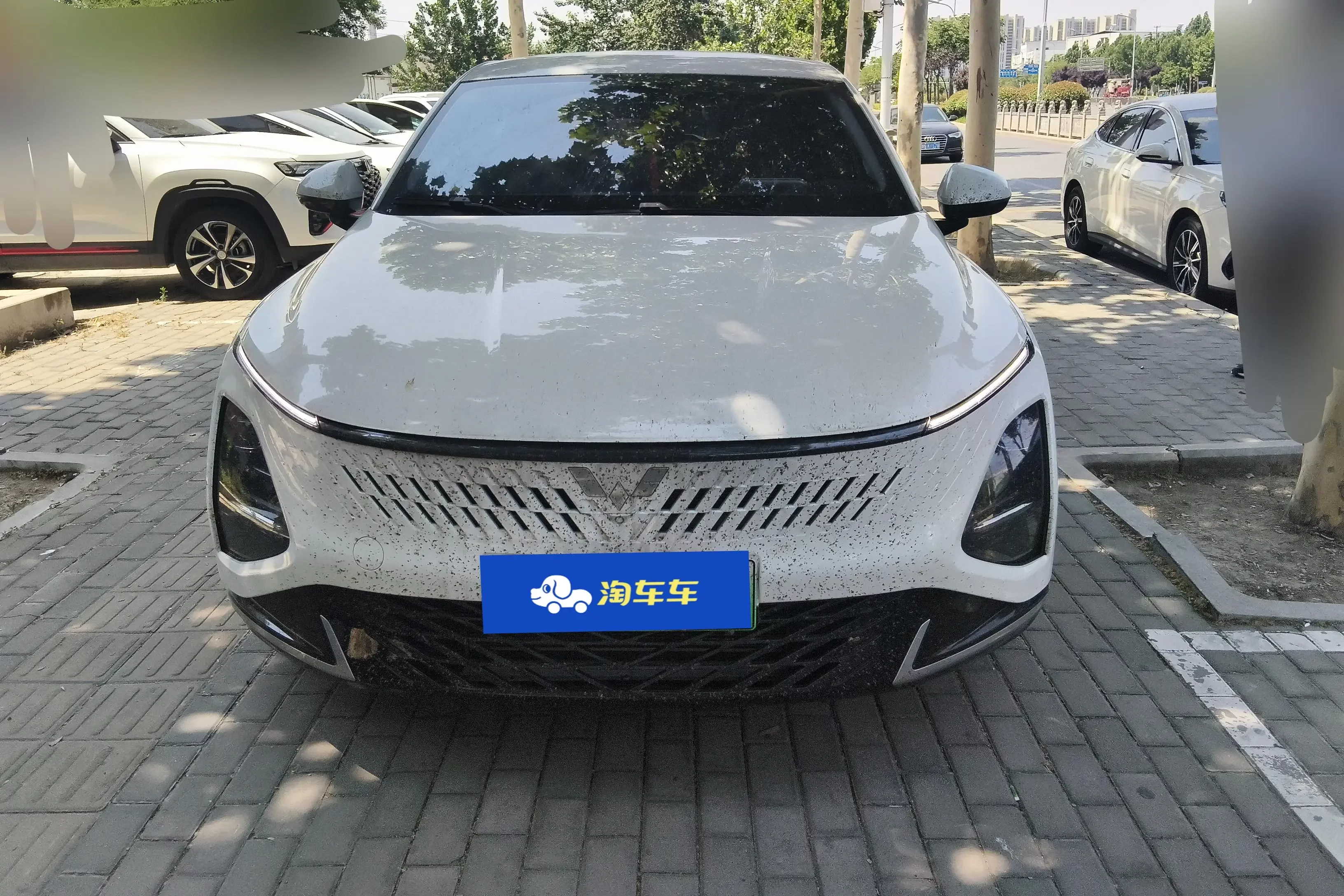 Wuling Starlight PHEV