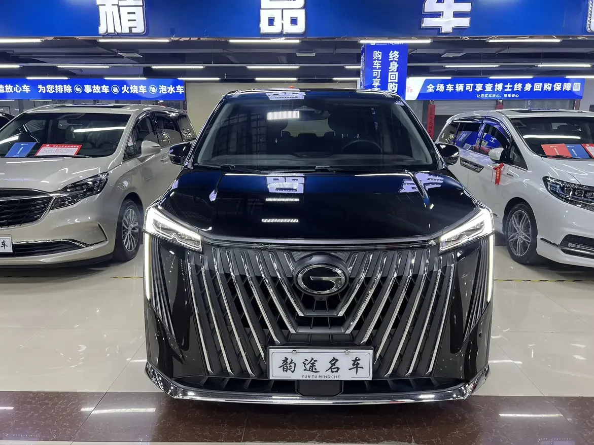 GAC Trumpchi M8  из Китая
