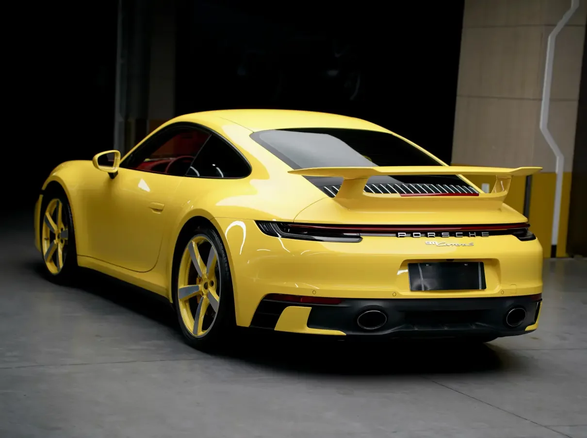 Porsche 911