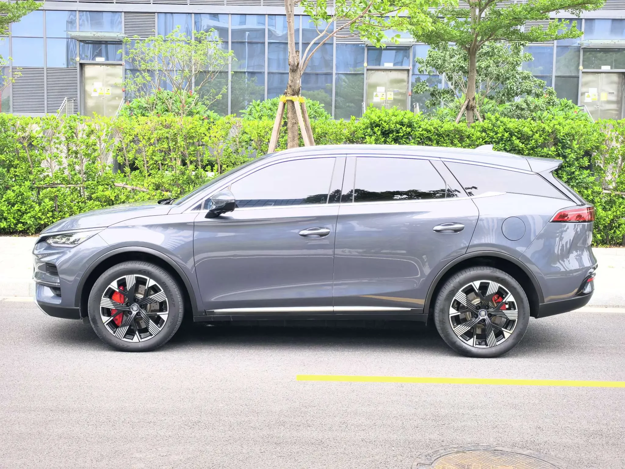 BYD Tang EV