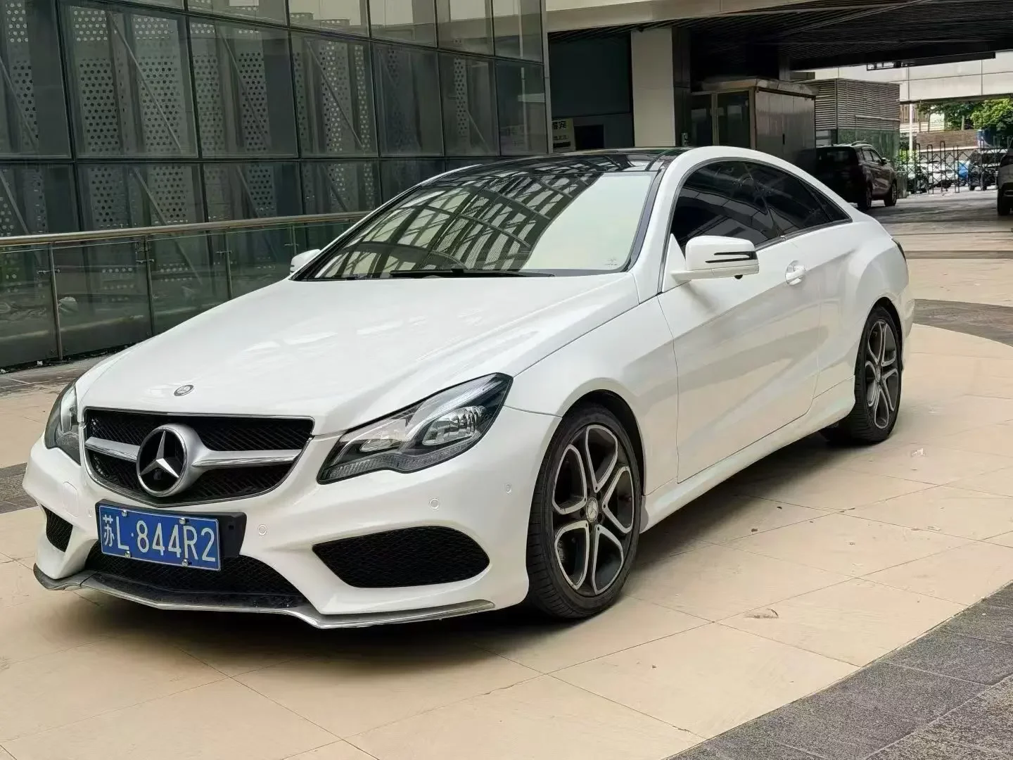 Mercedes-Benz E-Class  из Китая
