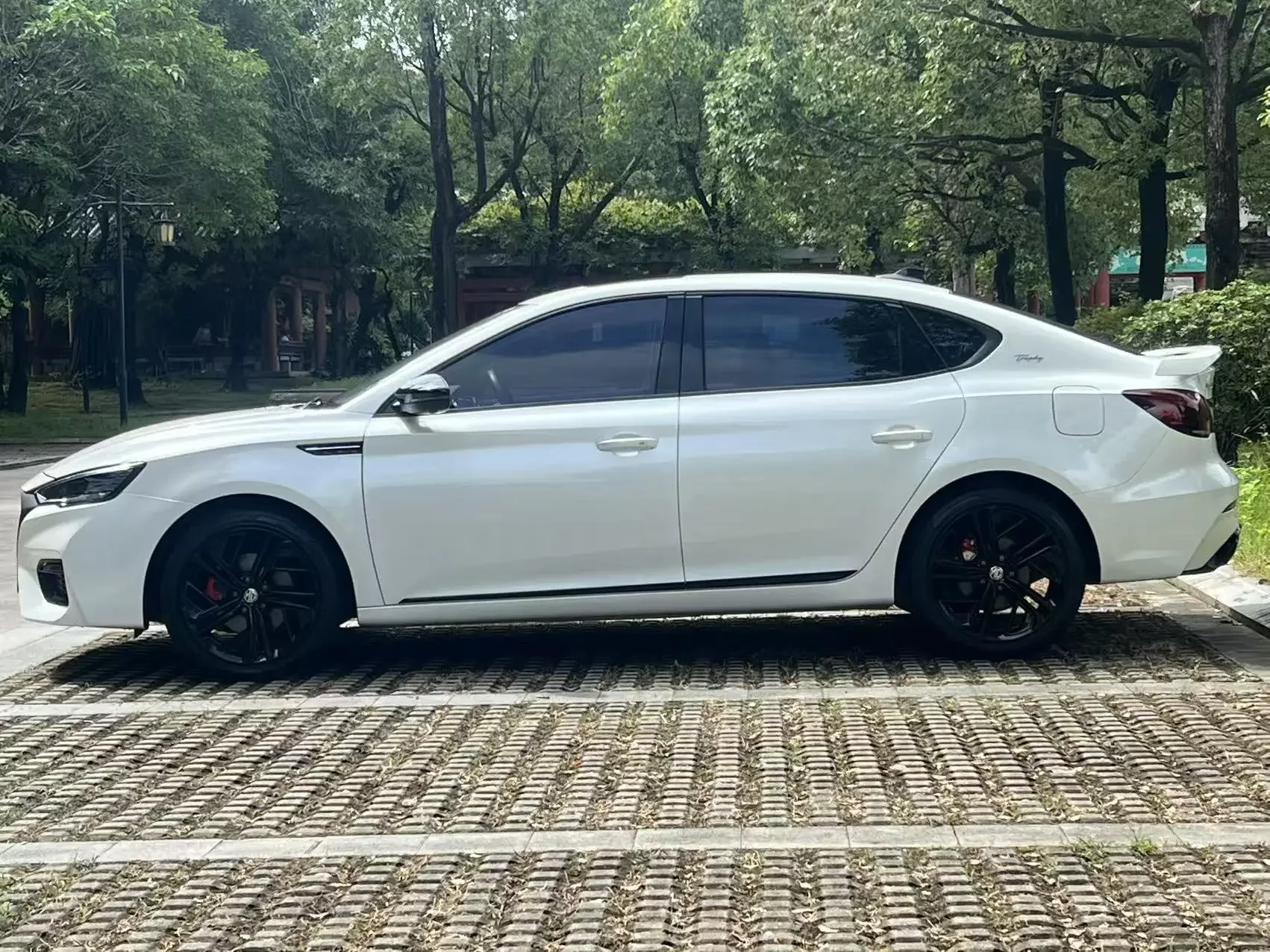 MG 6 PHEV