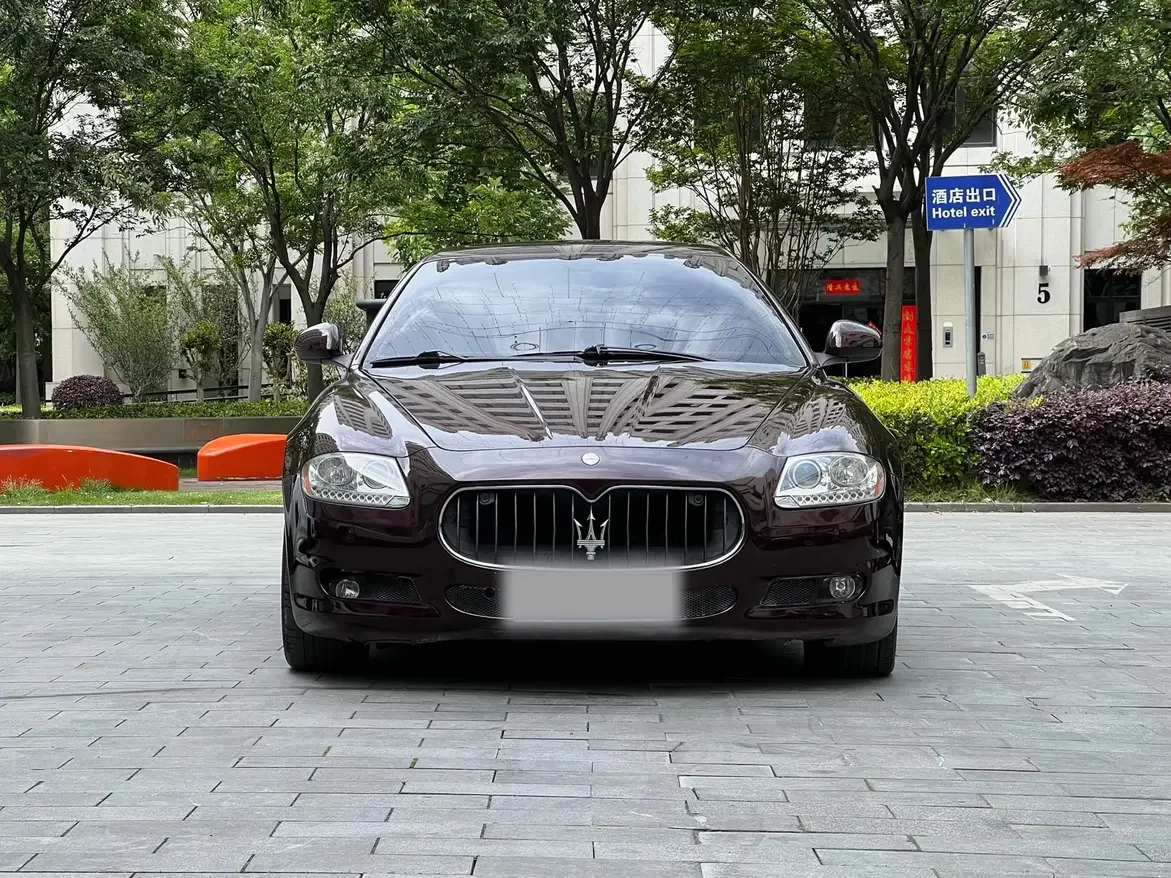 Maserati President