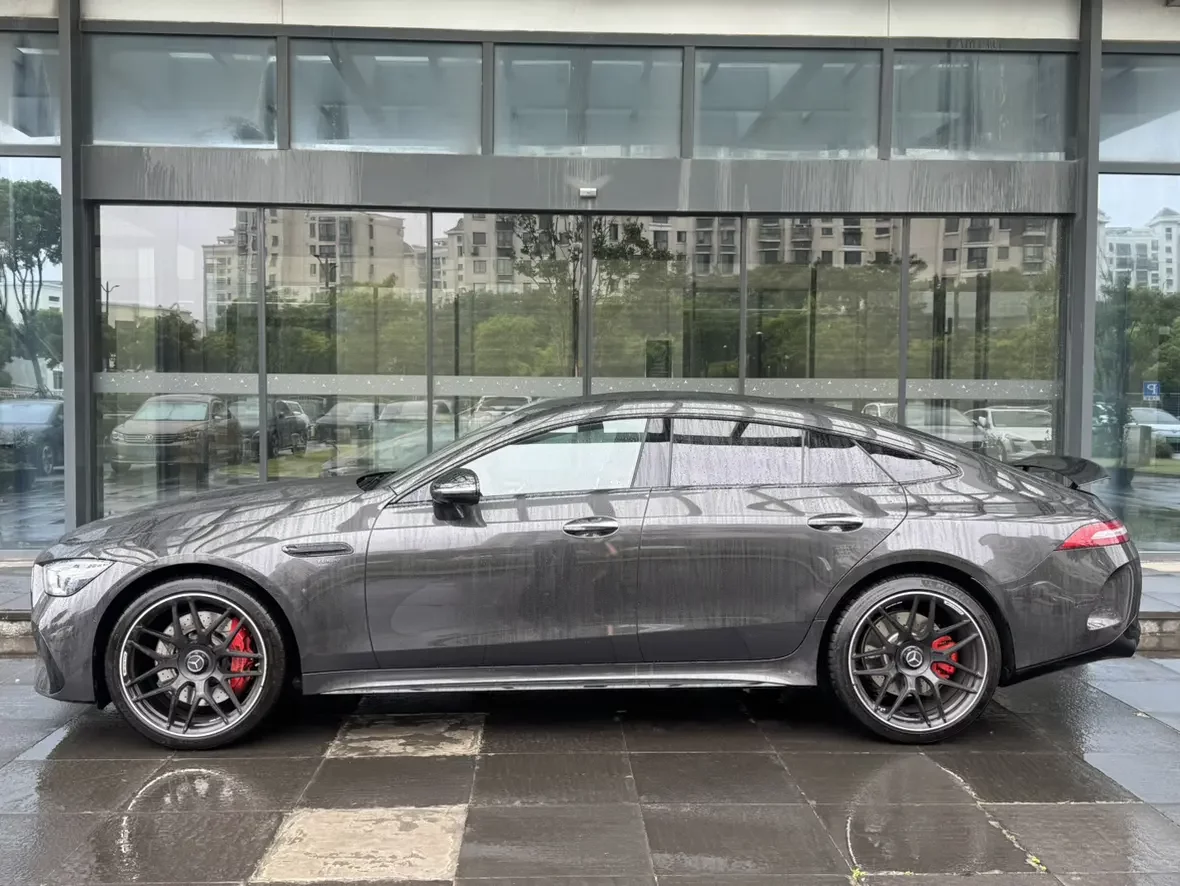 Mercedes-Benz AMG GT