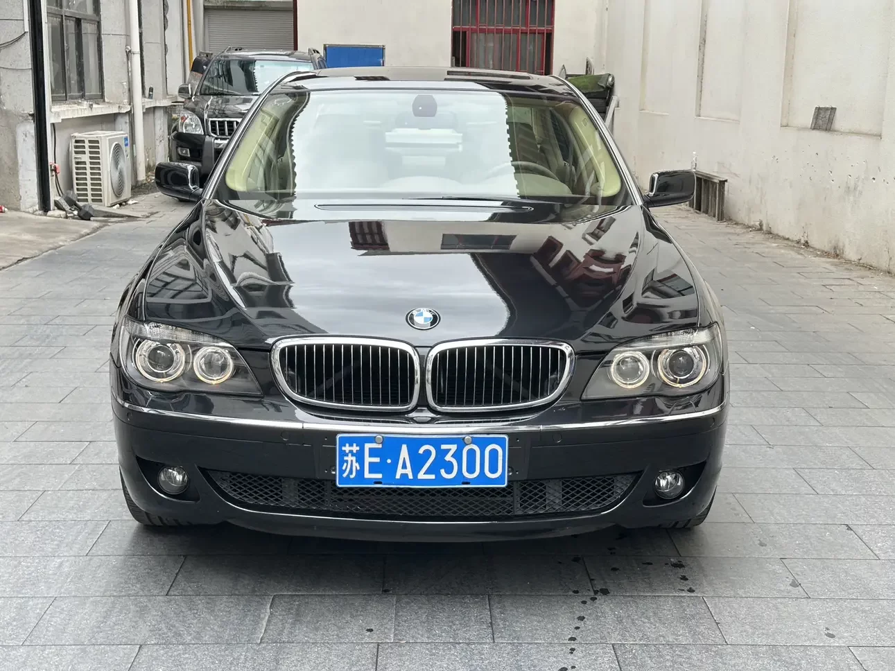 BMW 7 Series  из Китая