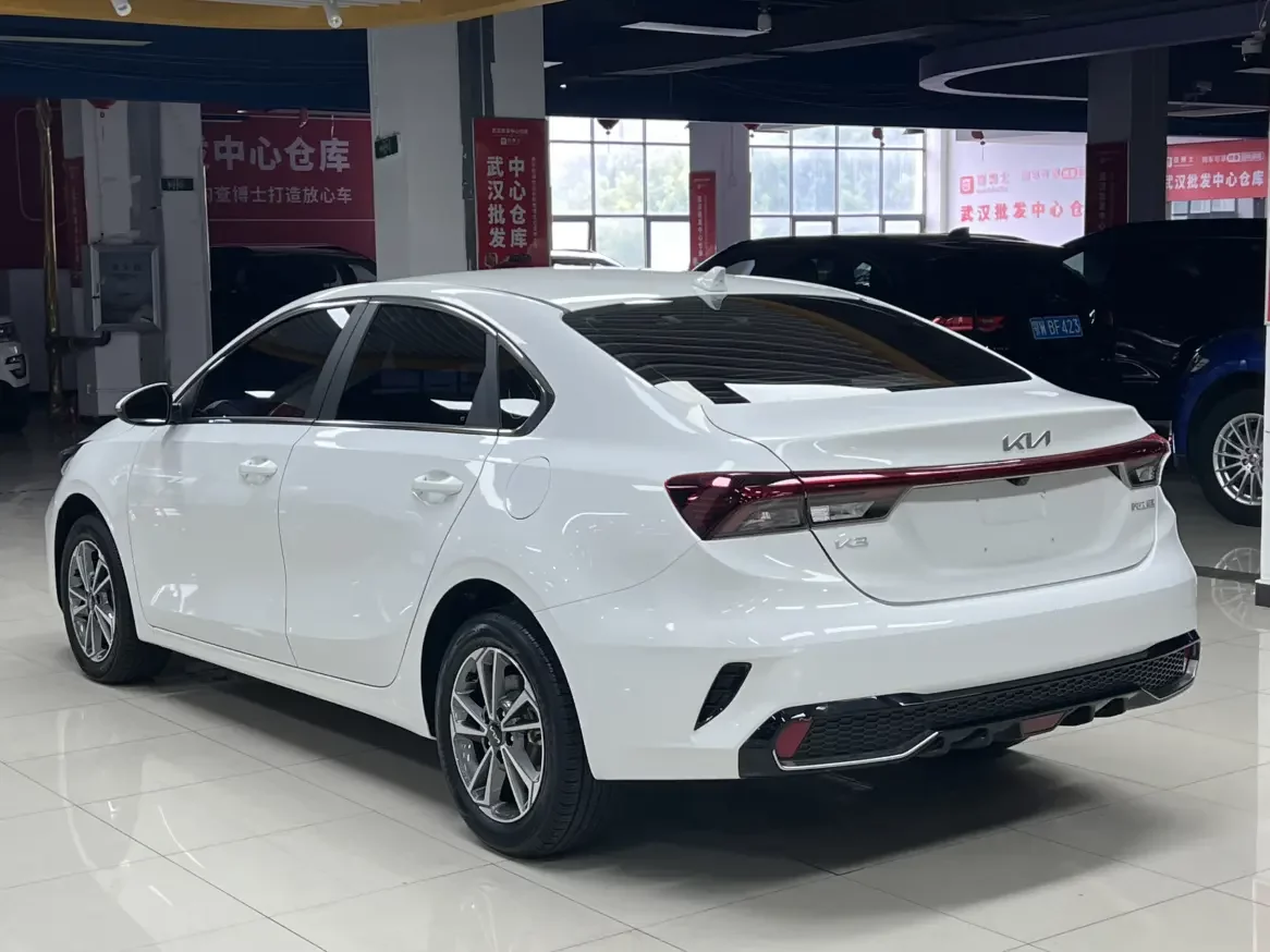 Kia K3