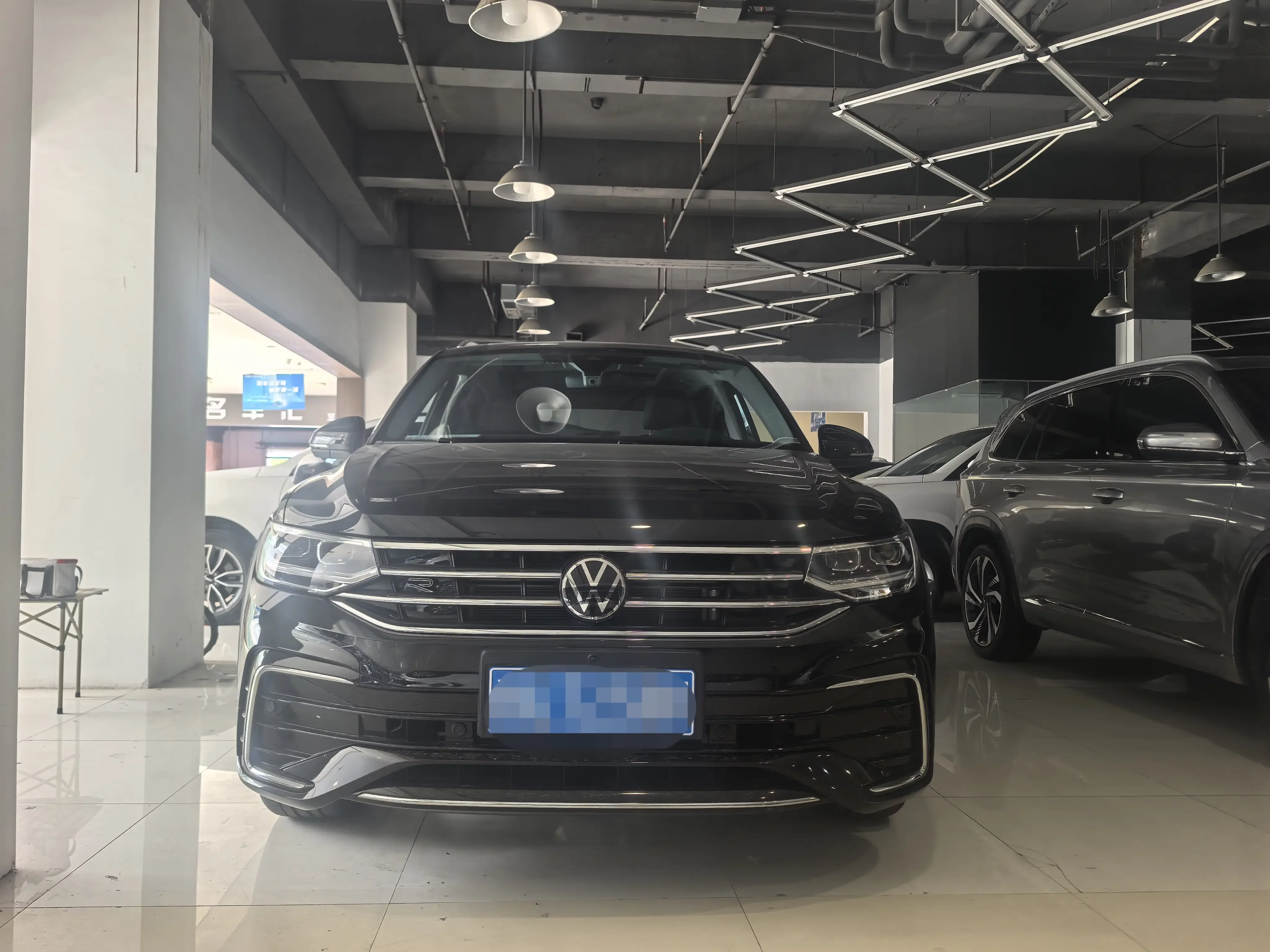 Volkswagen Tiguan L