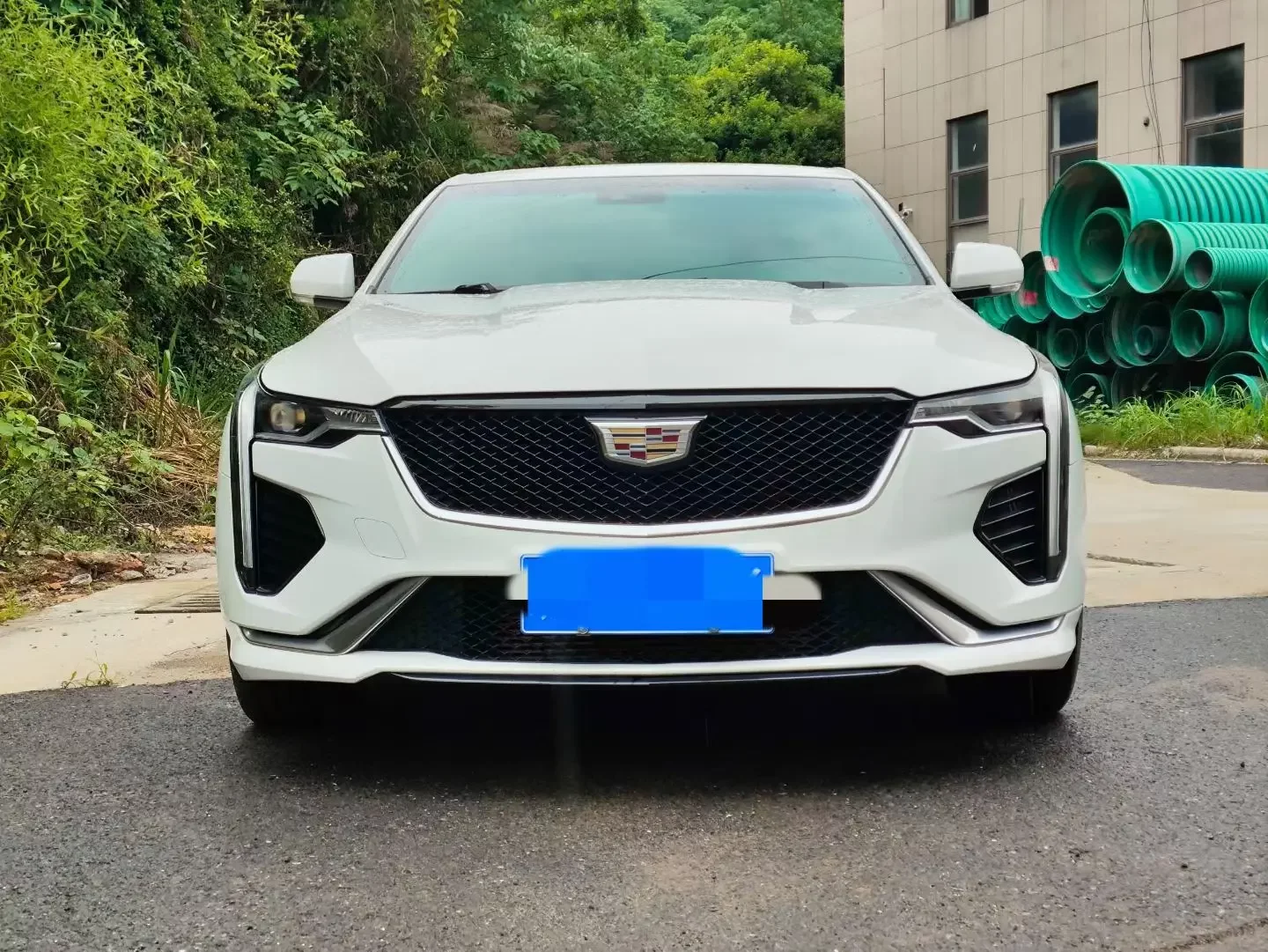Cadillac CT4  из Китая