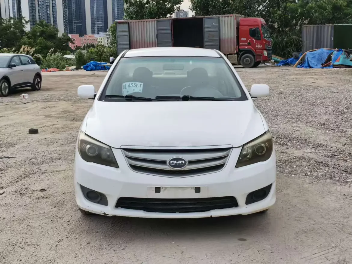 BYD L3  из Китая