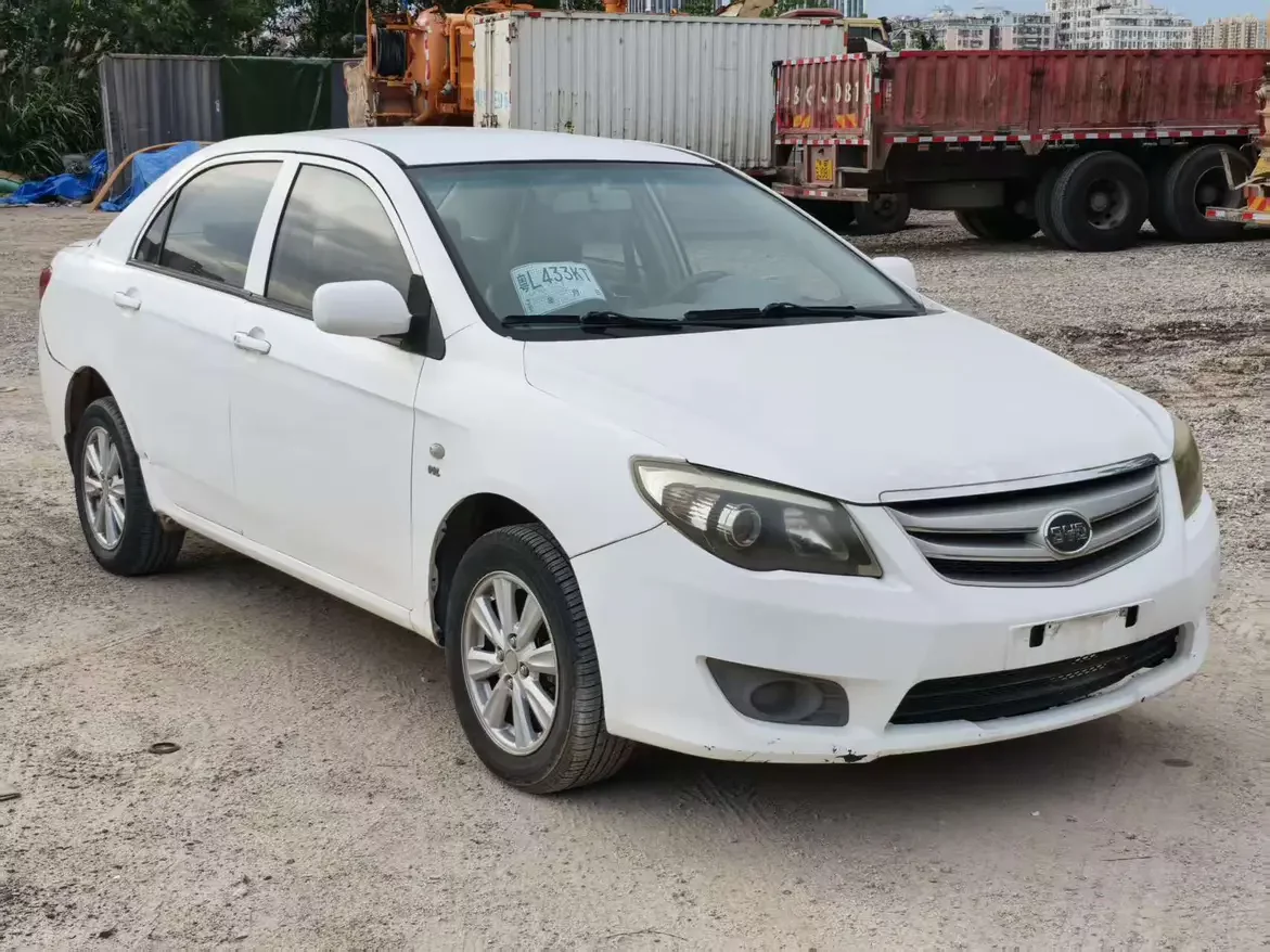 BYD L3