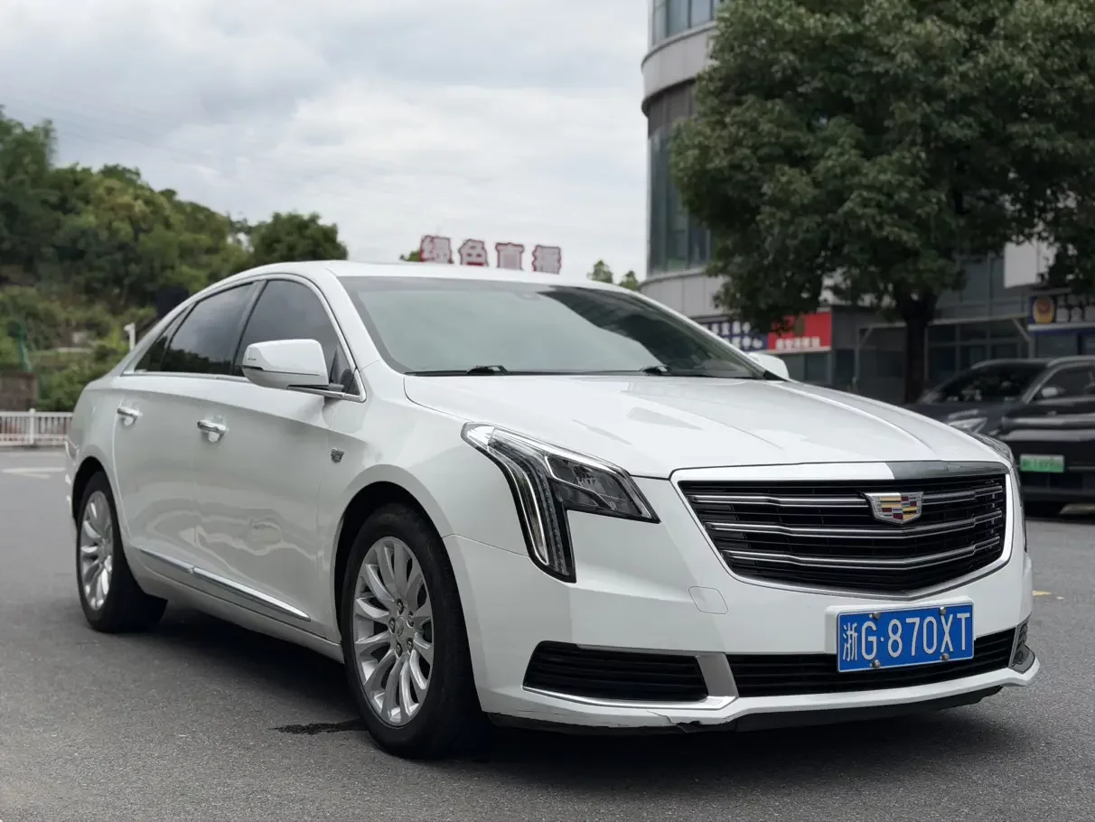 Cadillac XTS