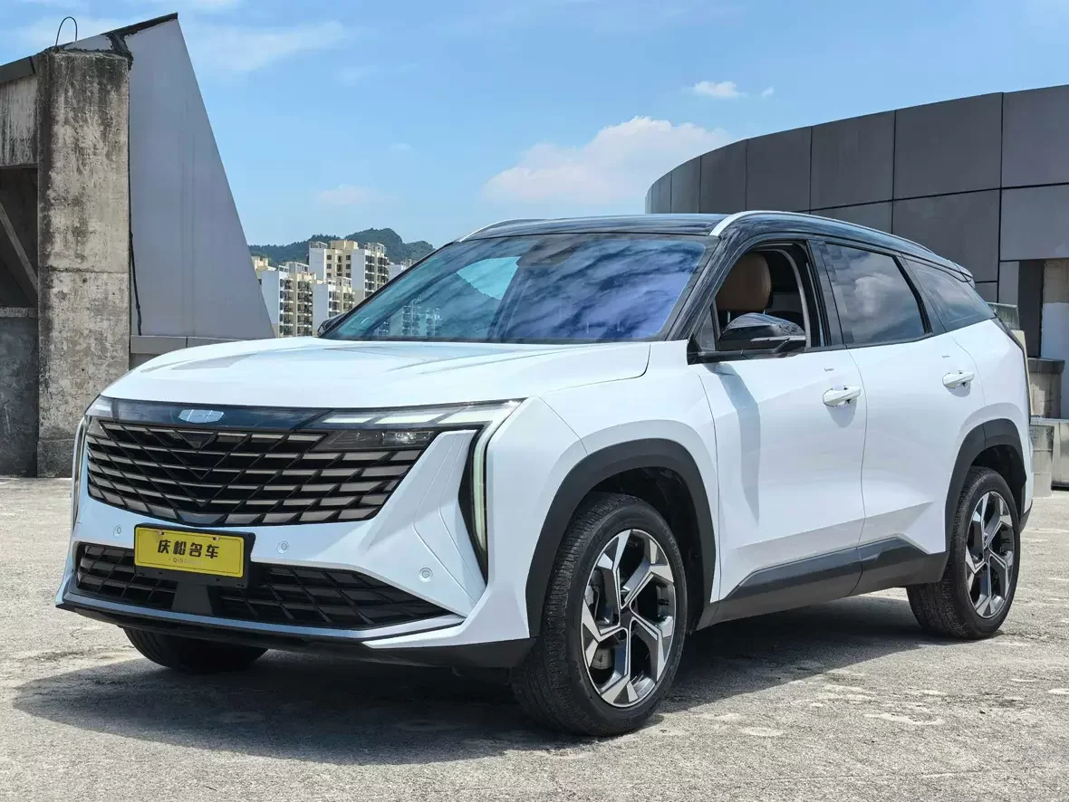 Geely Atlas L
