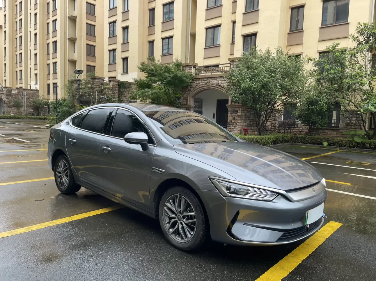 BYD Qin PLUS EV