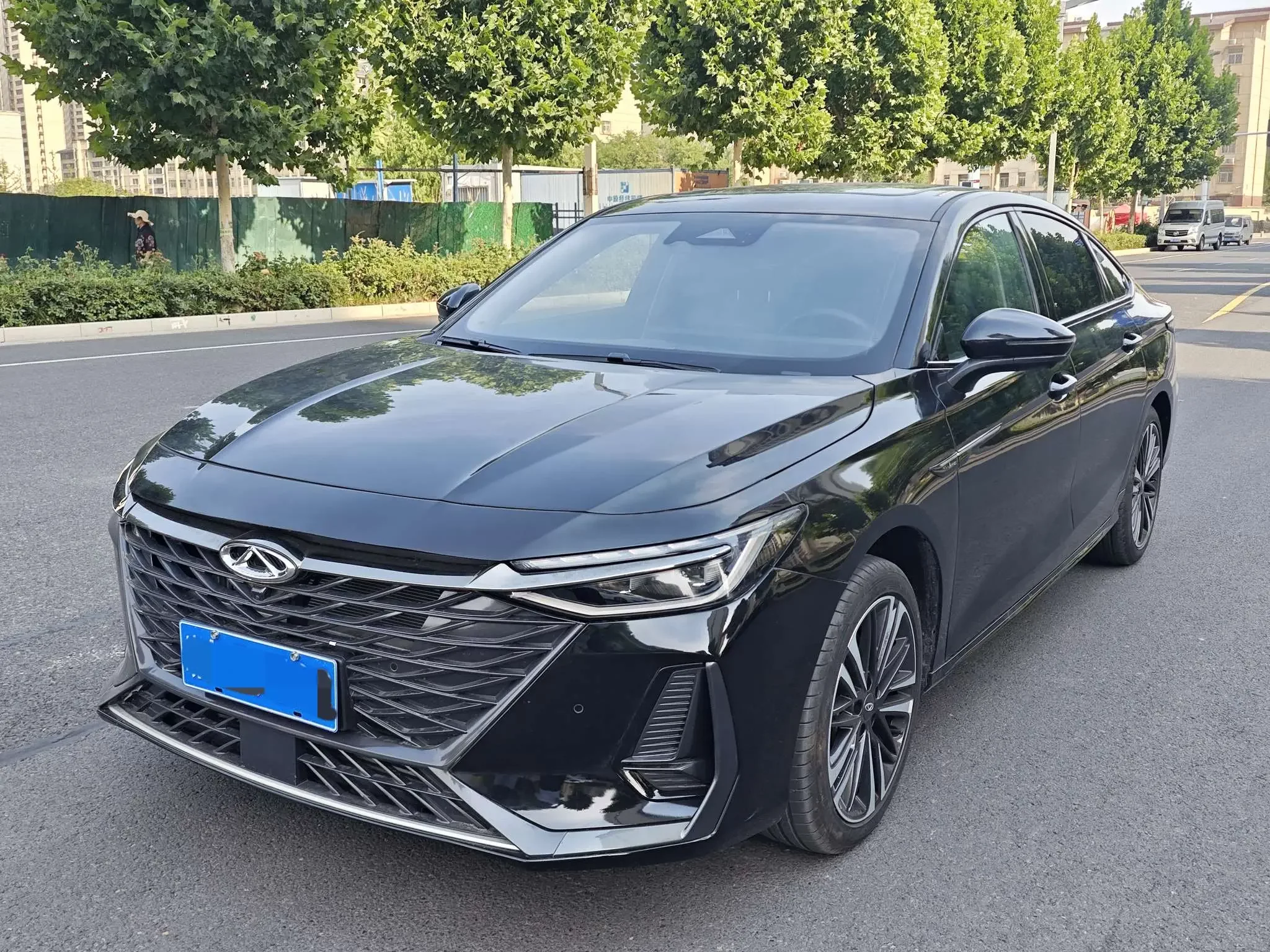 Chery Arrizo 8