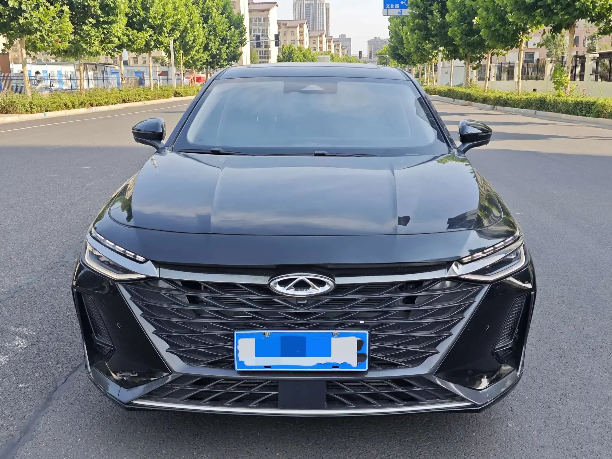 Chery Arrizo 8