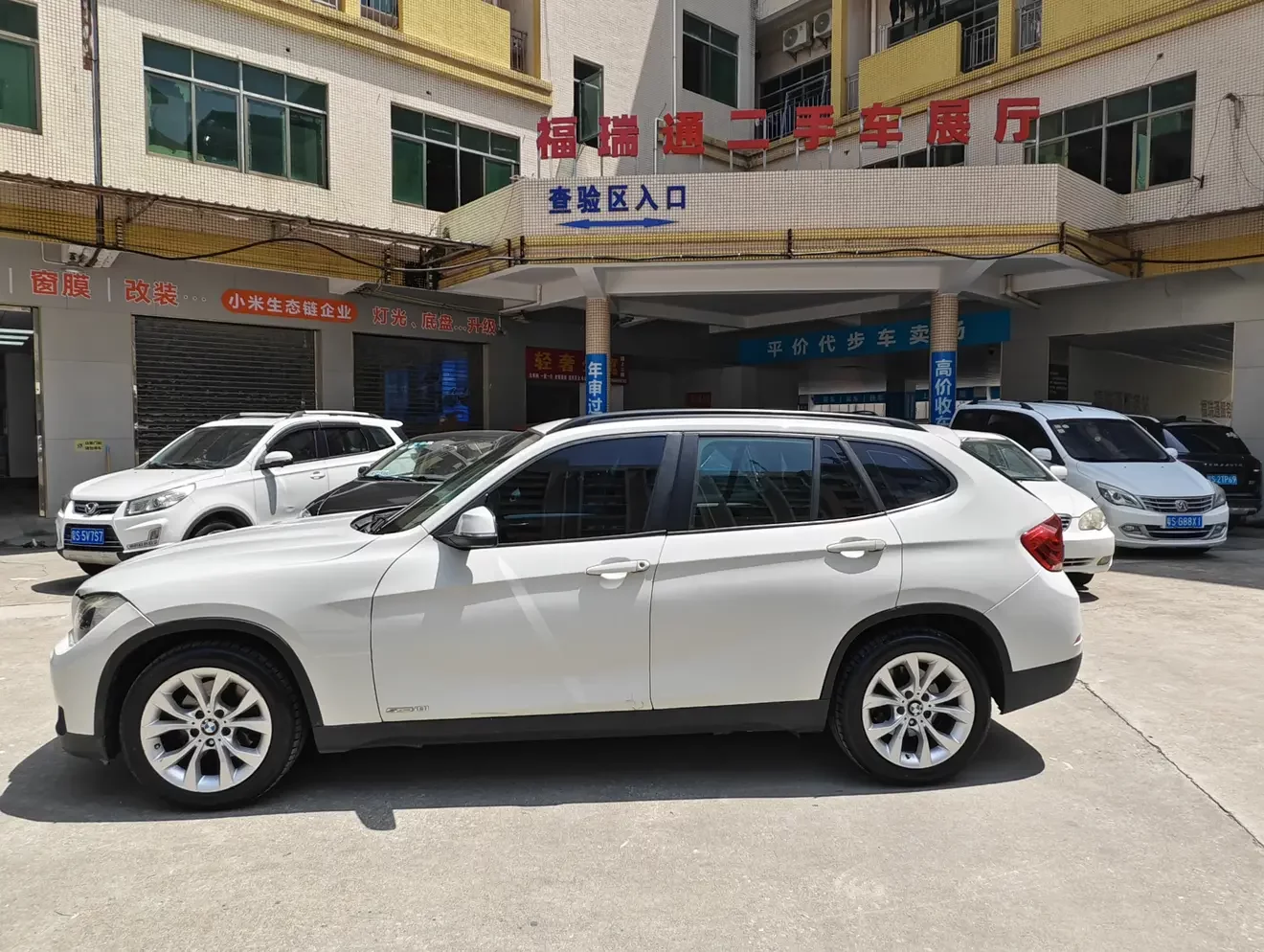 BMW X1