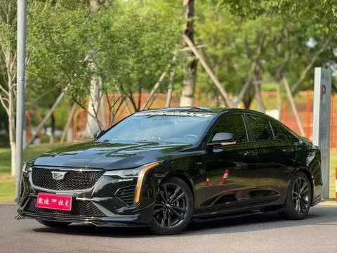 Cadillac CT4  из Китая