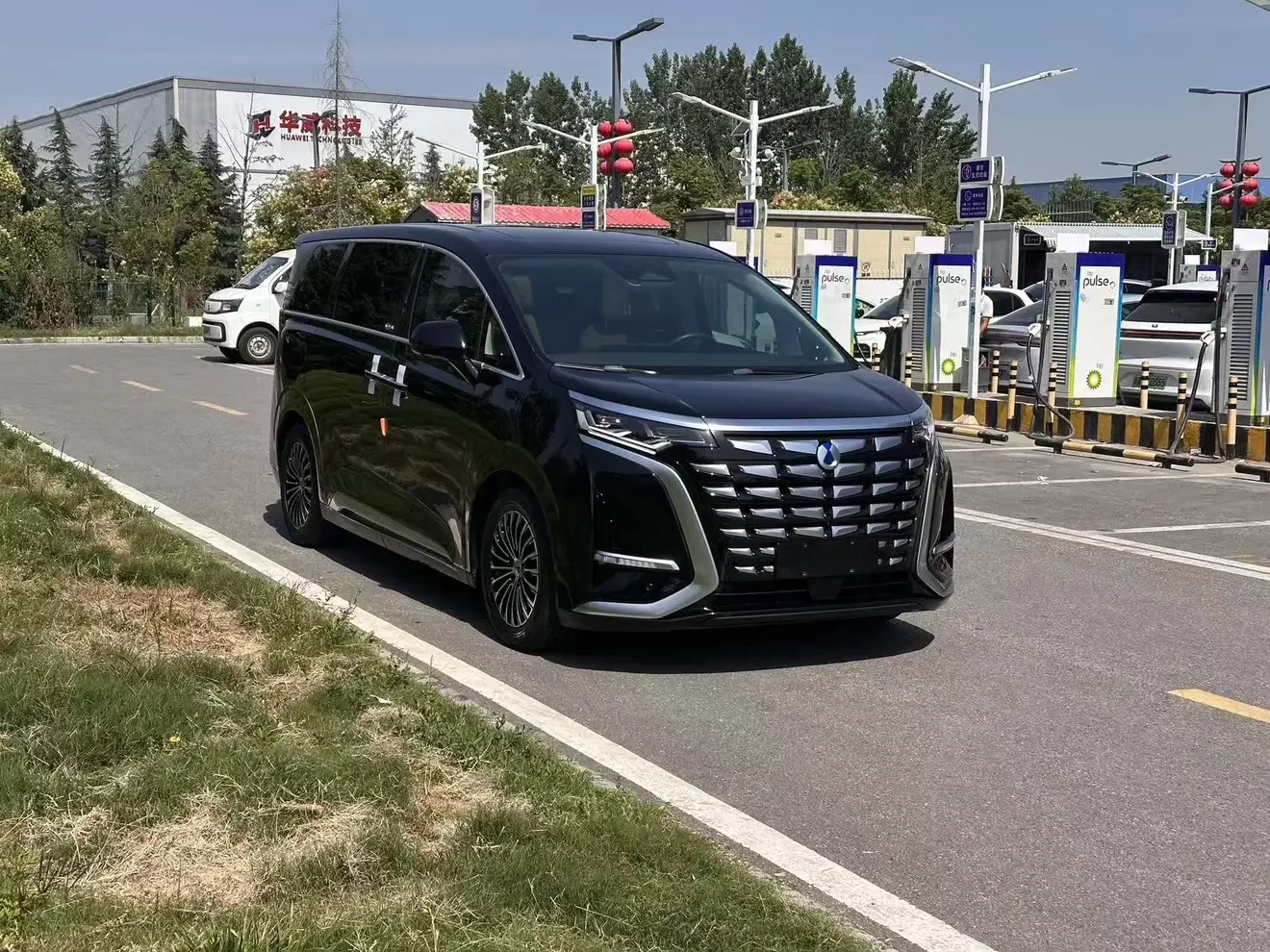 Denza D9 DM