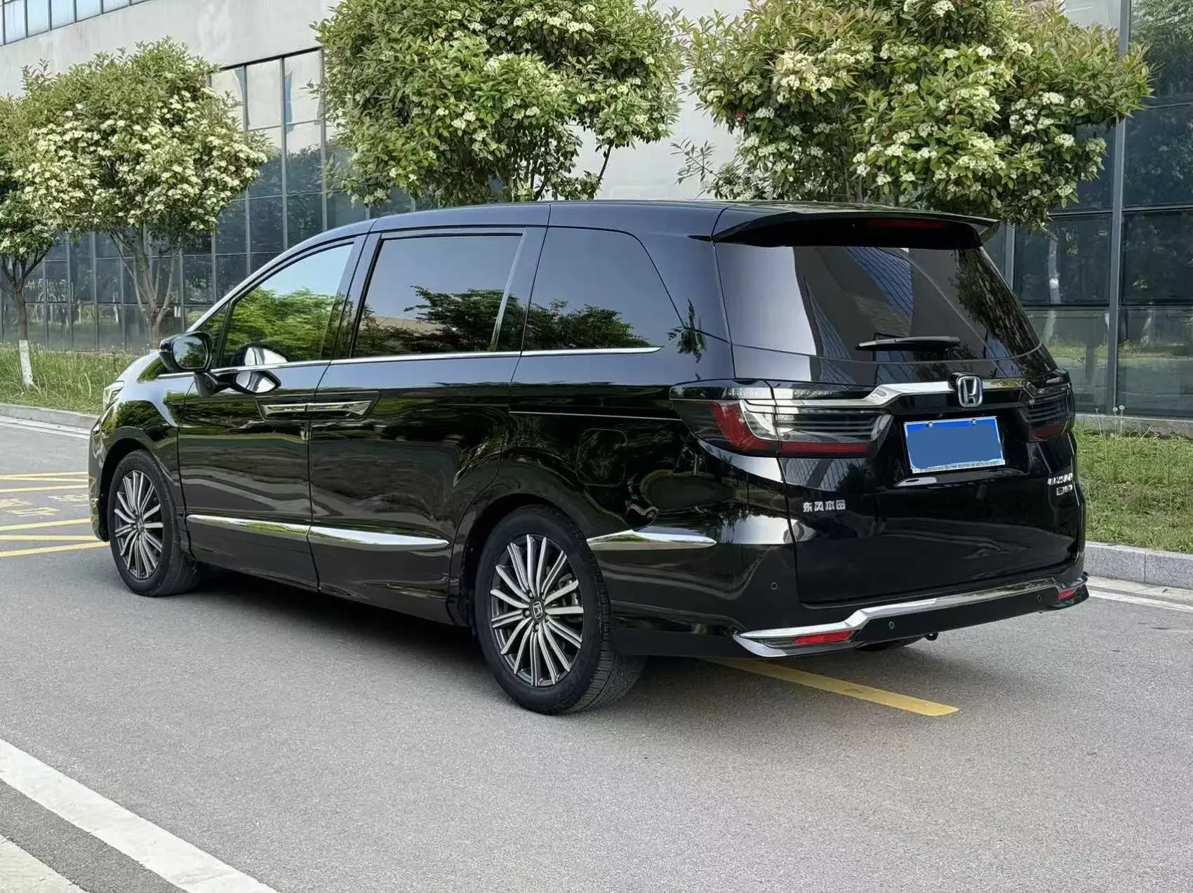 Honda Elysion