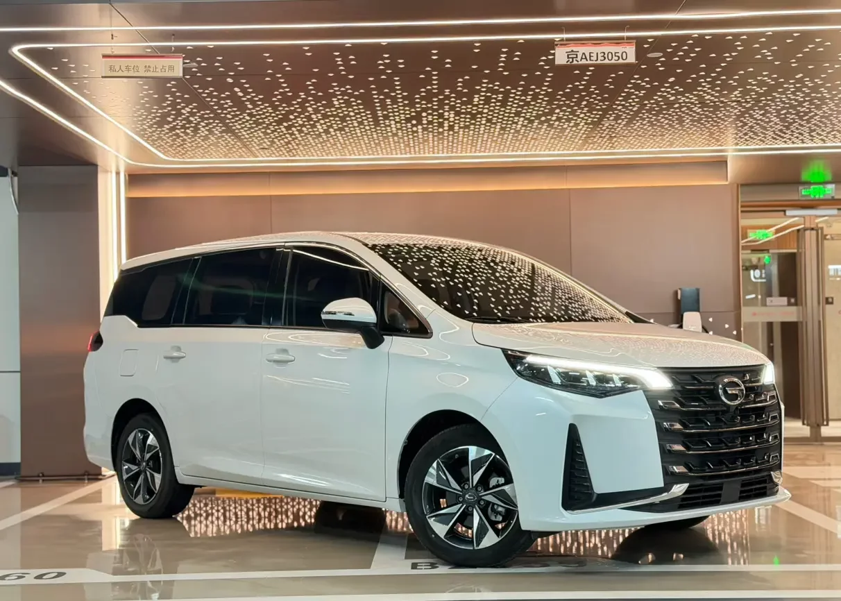 GAC Trumpchi M6