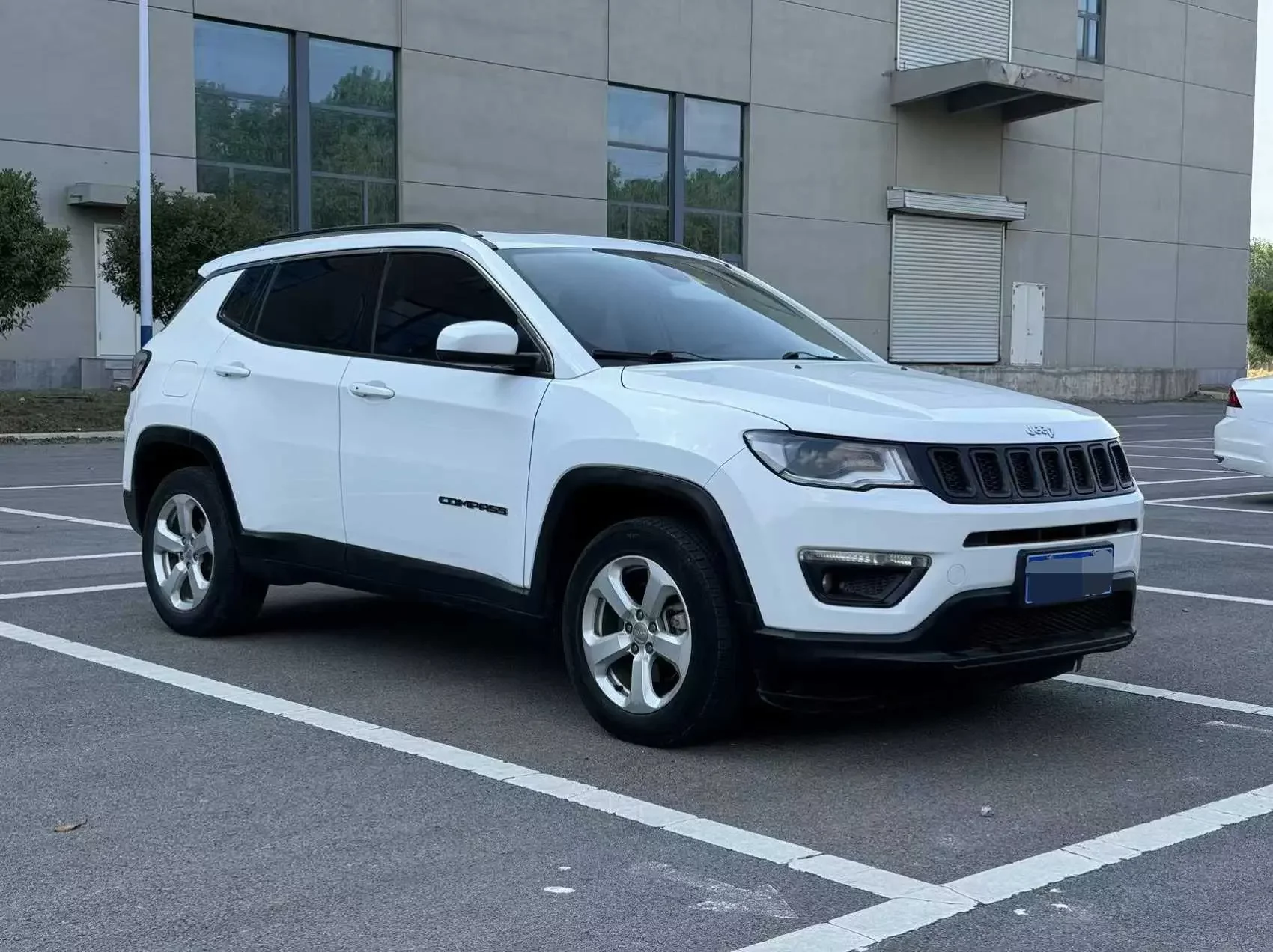 Jeep Guide to