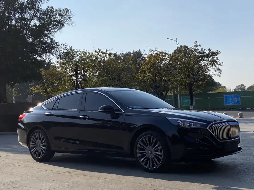 Hongqi H5 classic