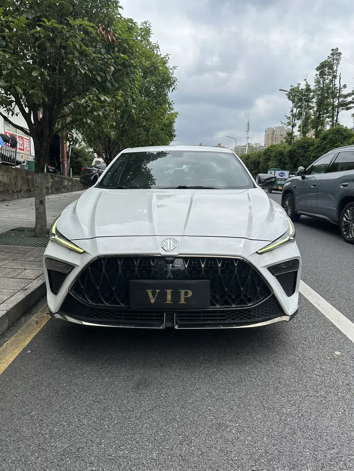 MG 5 Scorpio