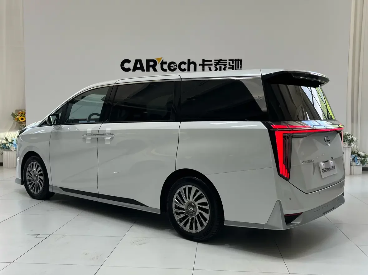 GAC Trumpchi M8