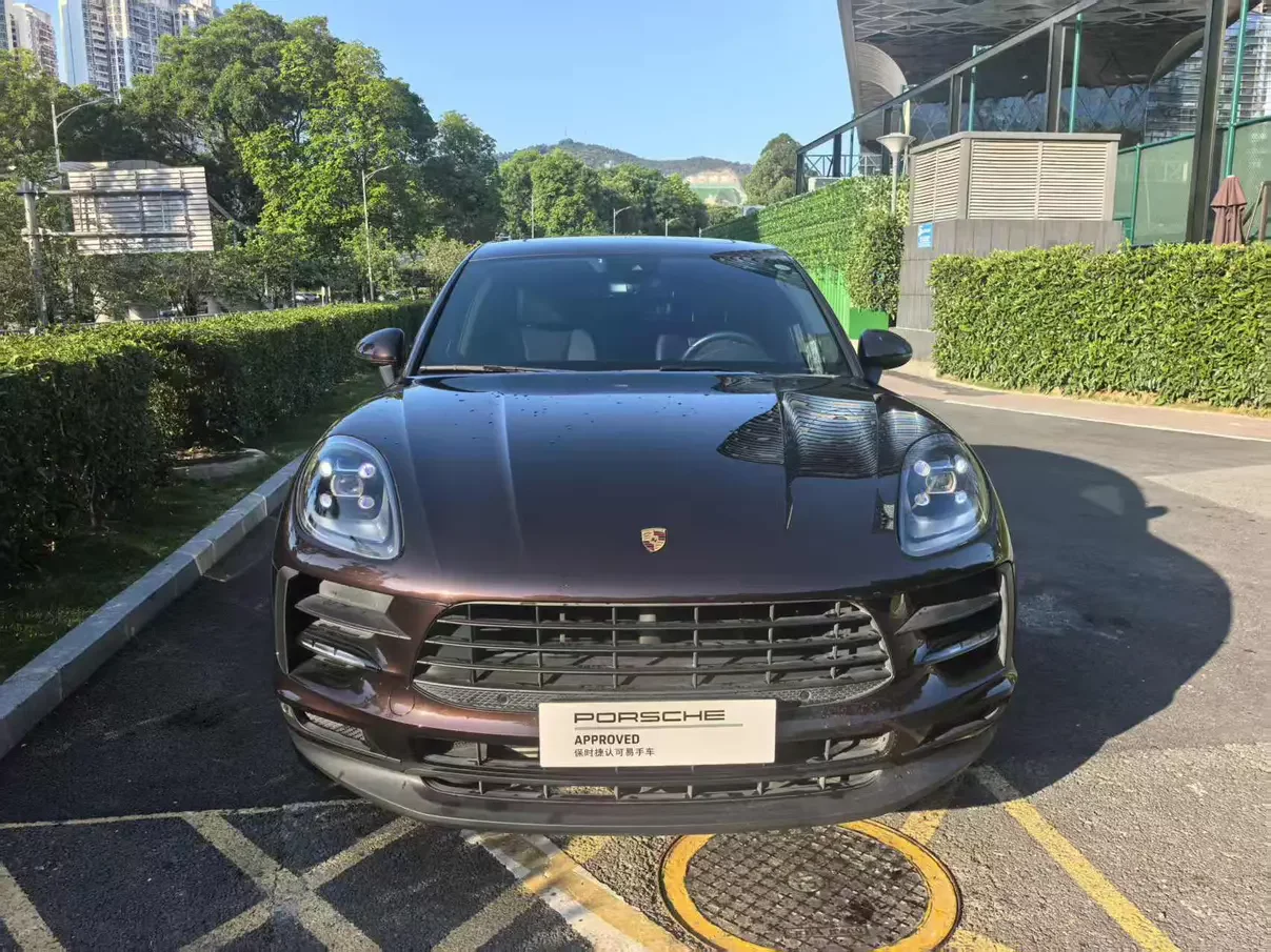 Porsche Macan  из Китая