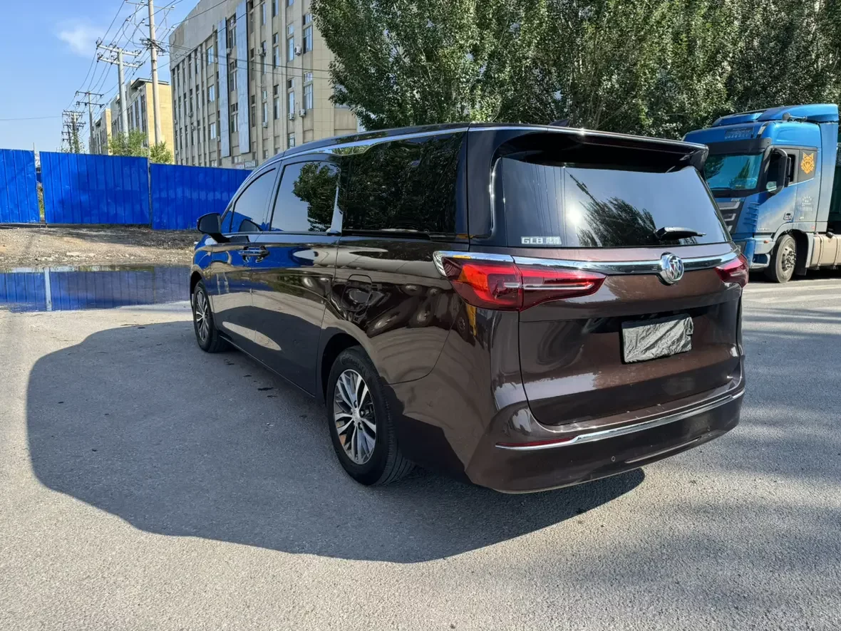 Buick GL8