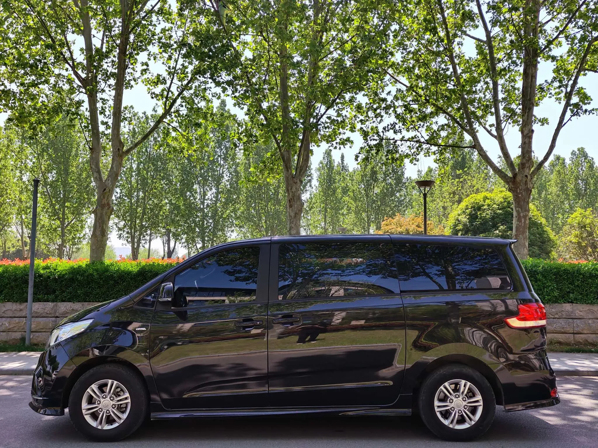 Datong Maxus G10