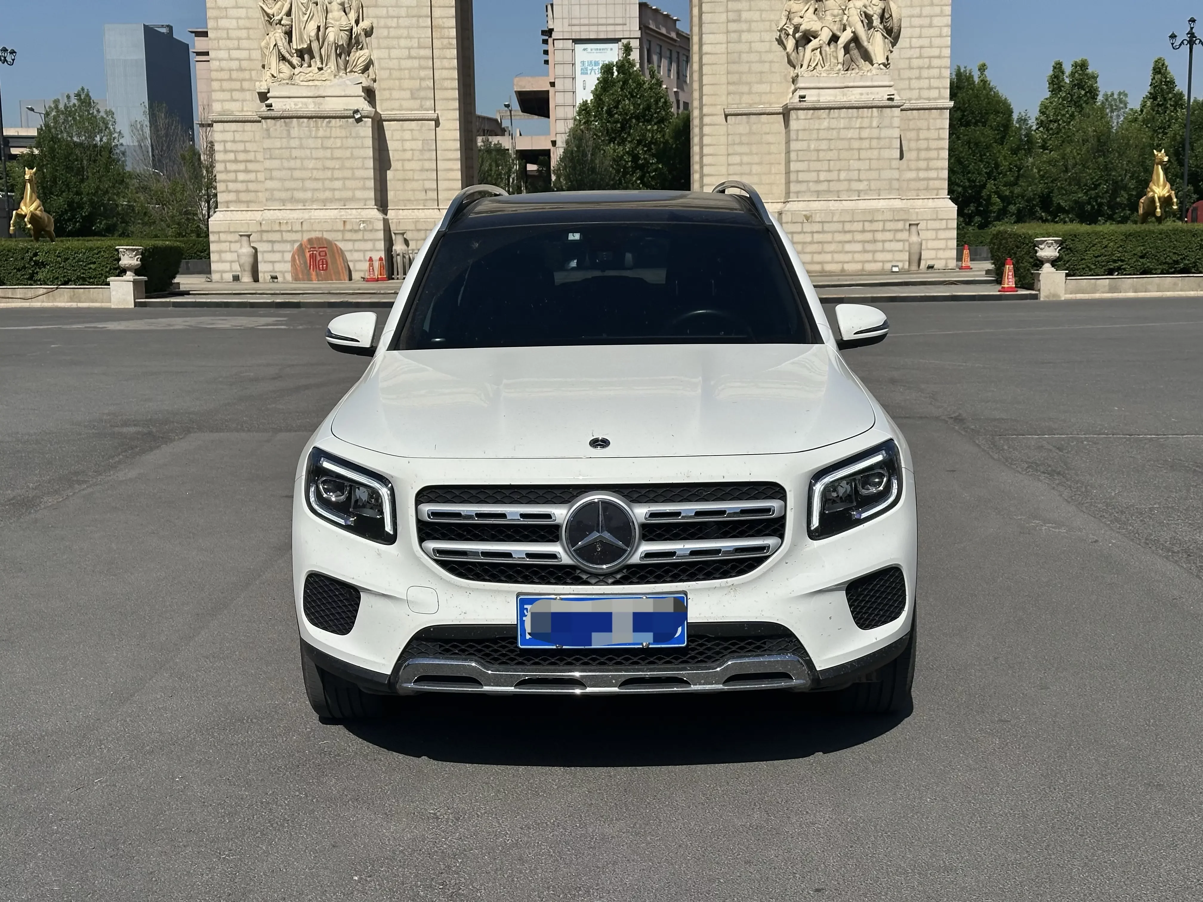 Mercedes-Benz GLB