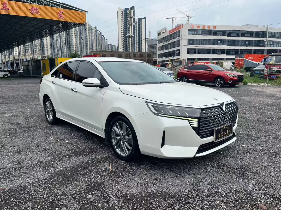 Kai Chen Venucia D60