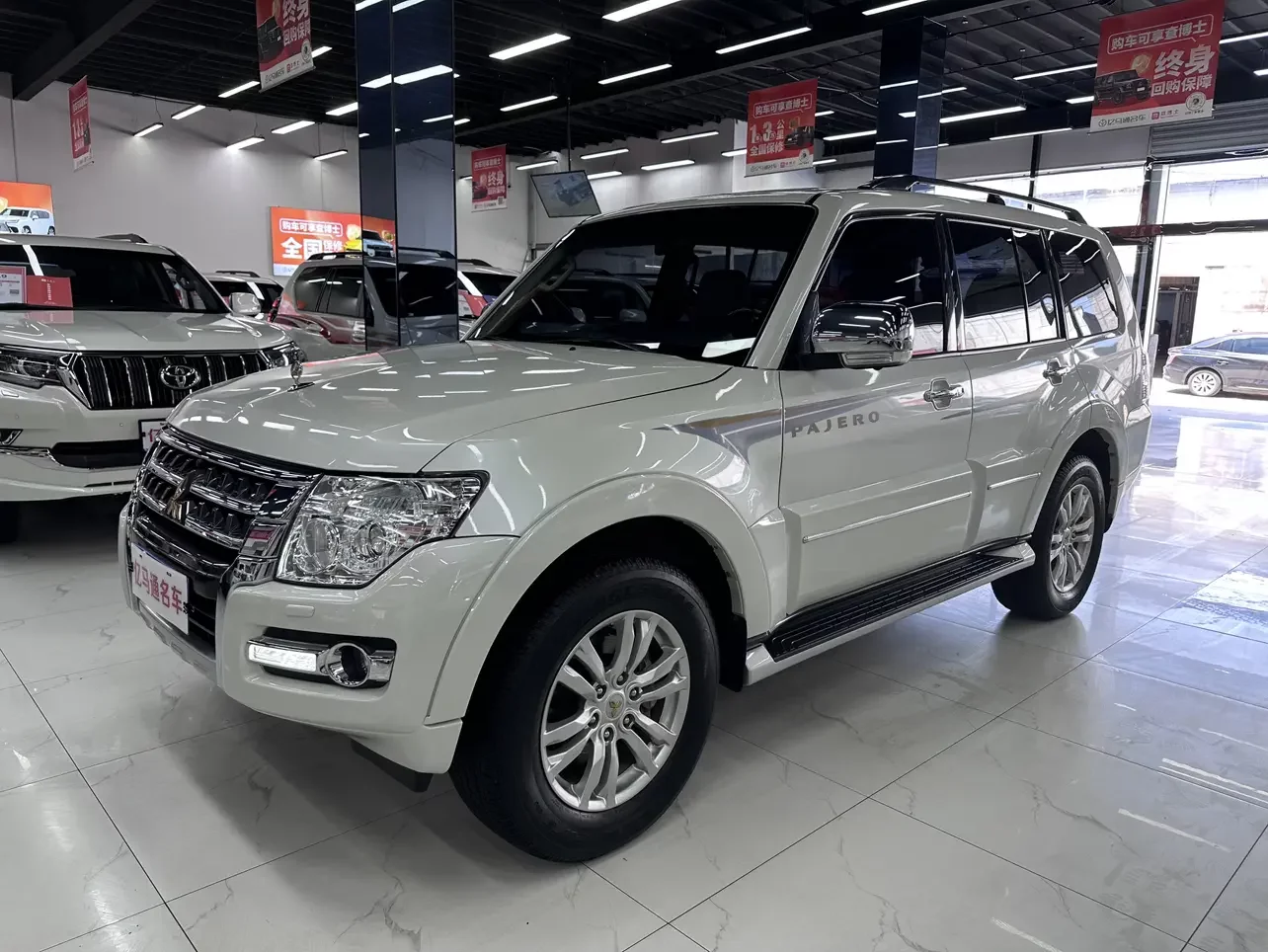 Mitsubishi Pajero  из Китая