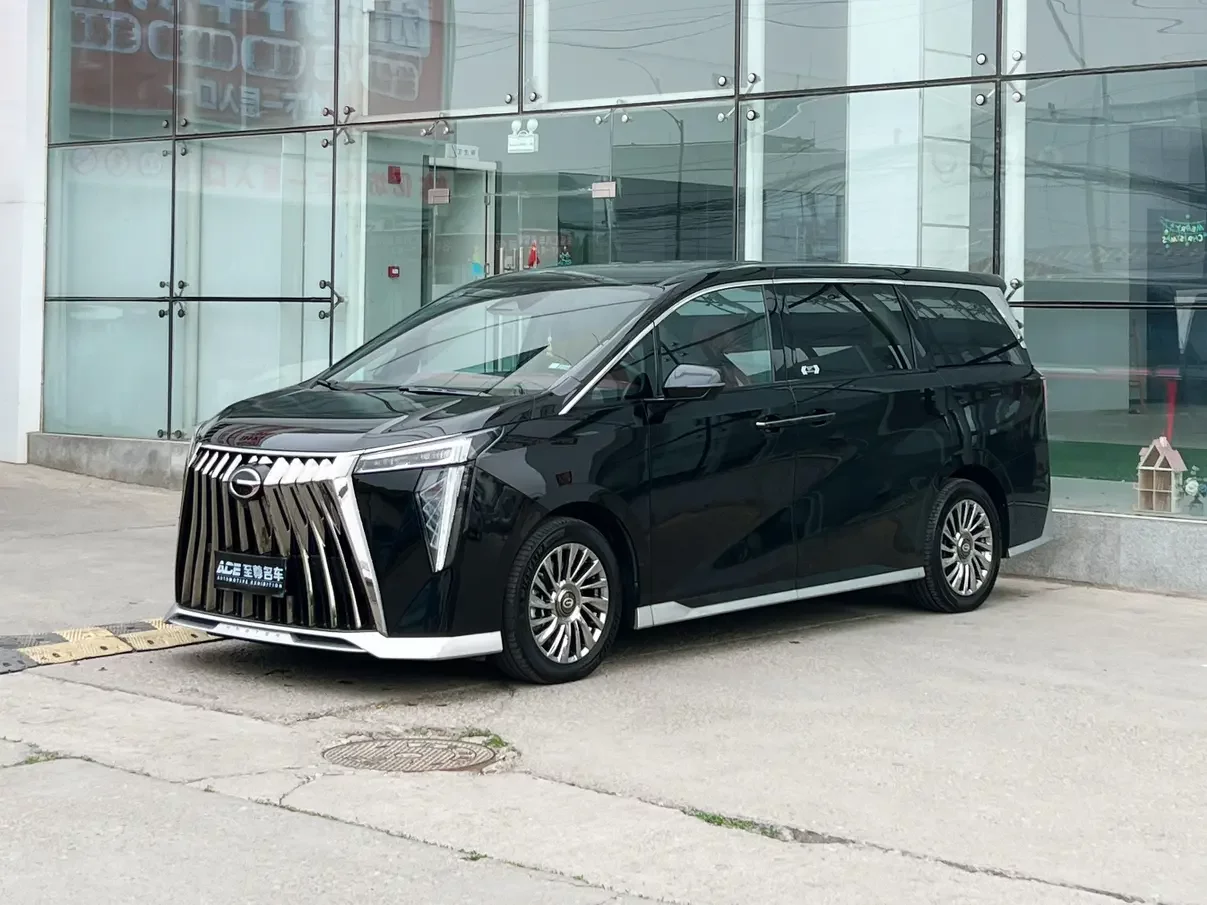 GAC Trumpchi M8