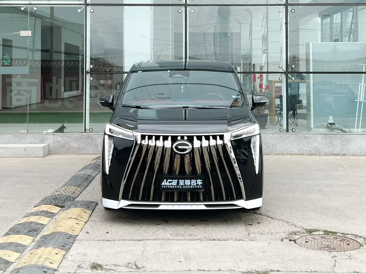 GAC Trumpchi M8