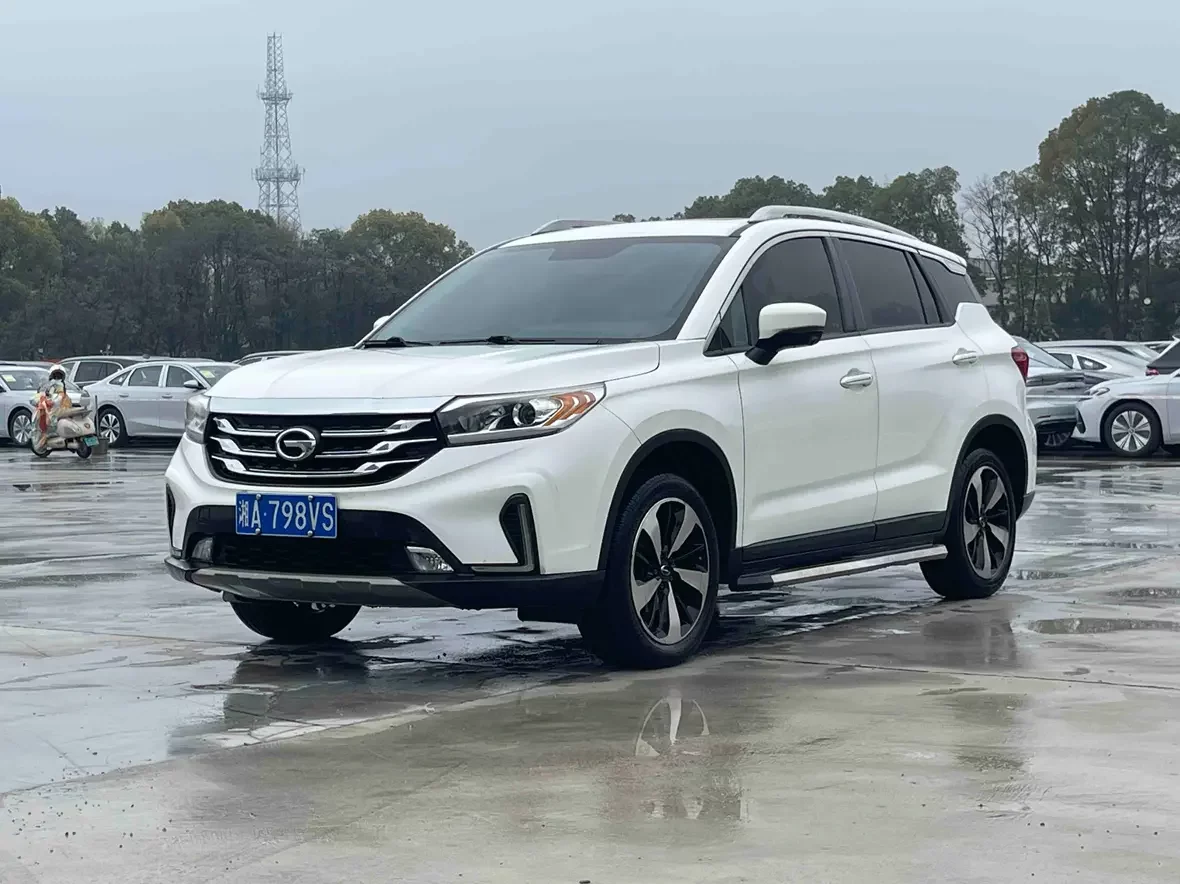 GAC Trumpchi GS4