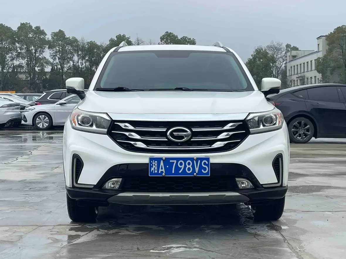 GAC Trumpchi GS4