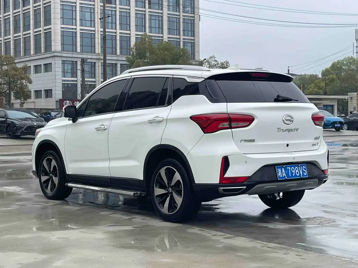 GAC Trumpchi GS4