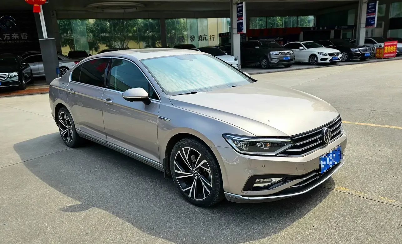 Volkswagen Magotan