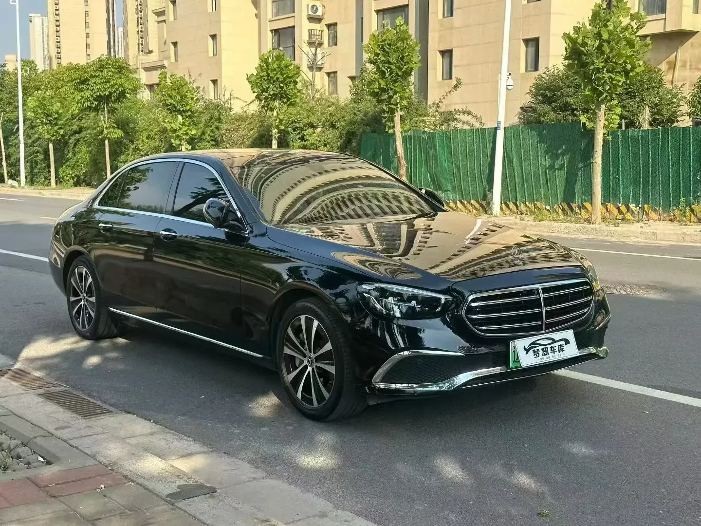 Mercedes-Benz E-Class PHEV