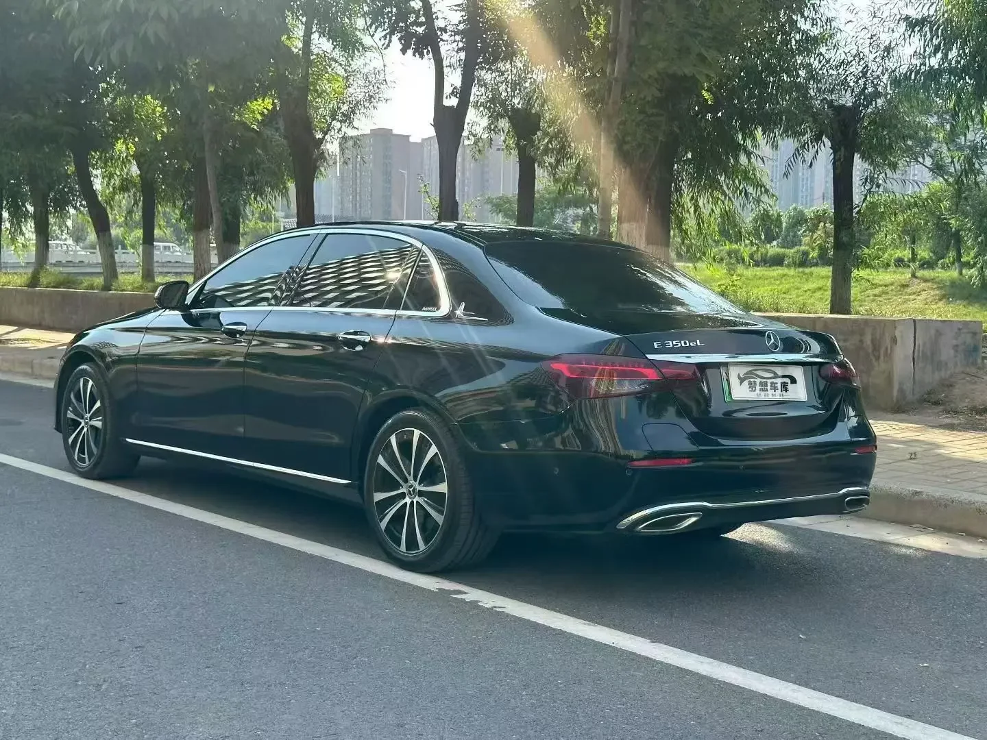 Mercedes-Benz E-Class PHEV