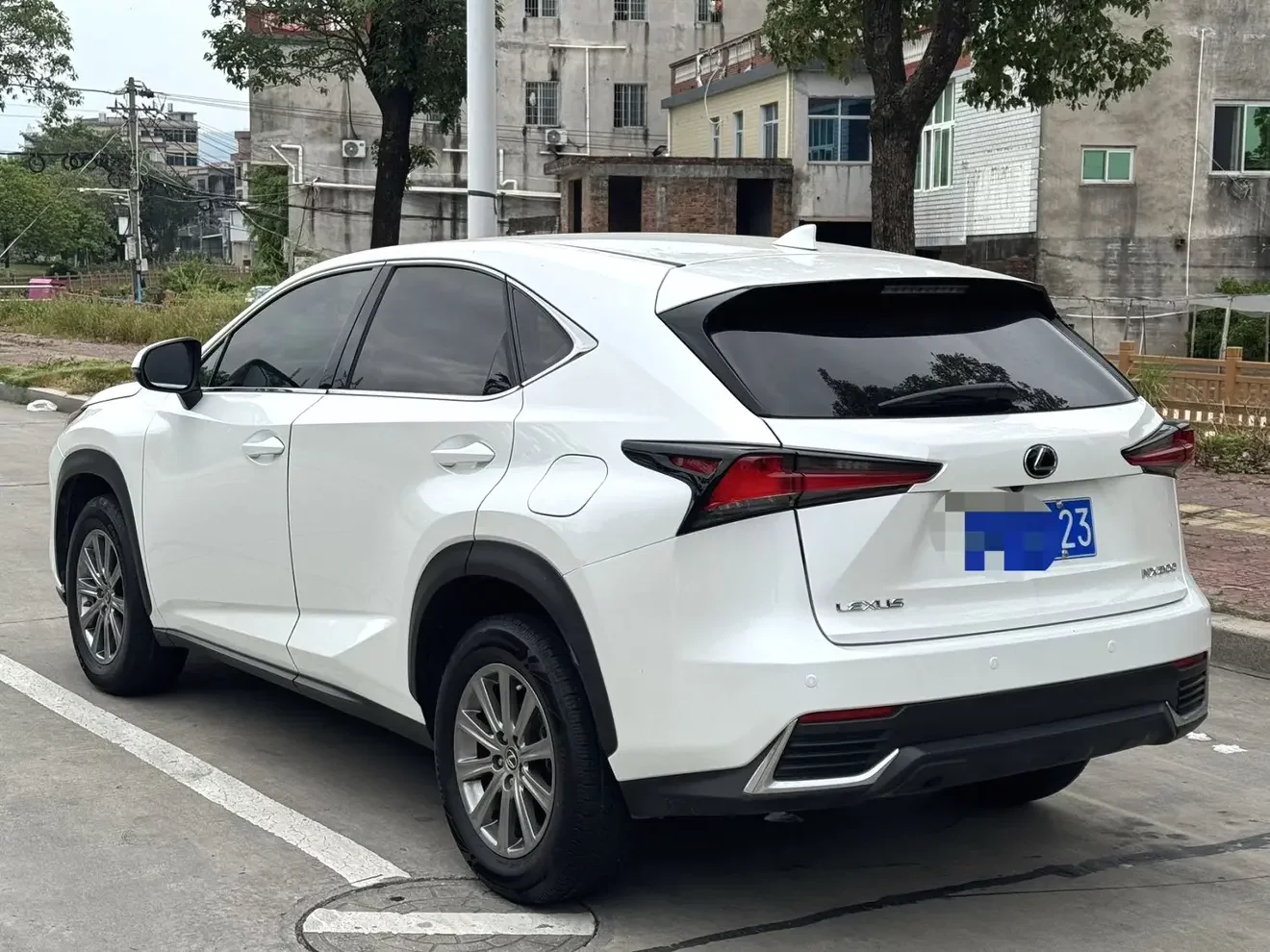 Lexus NX