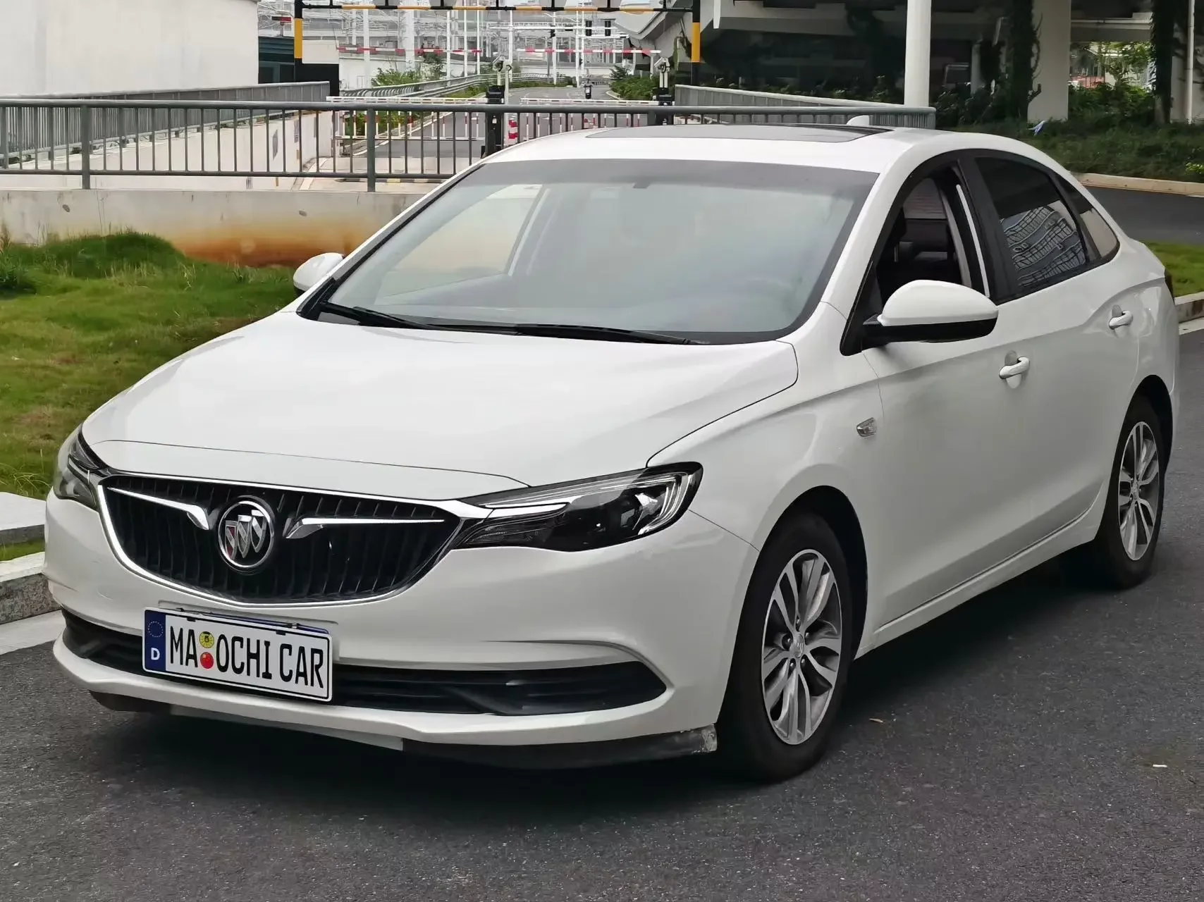 Buick Yinglang