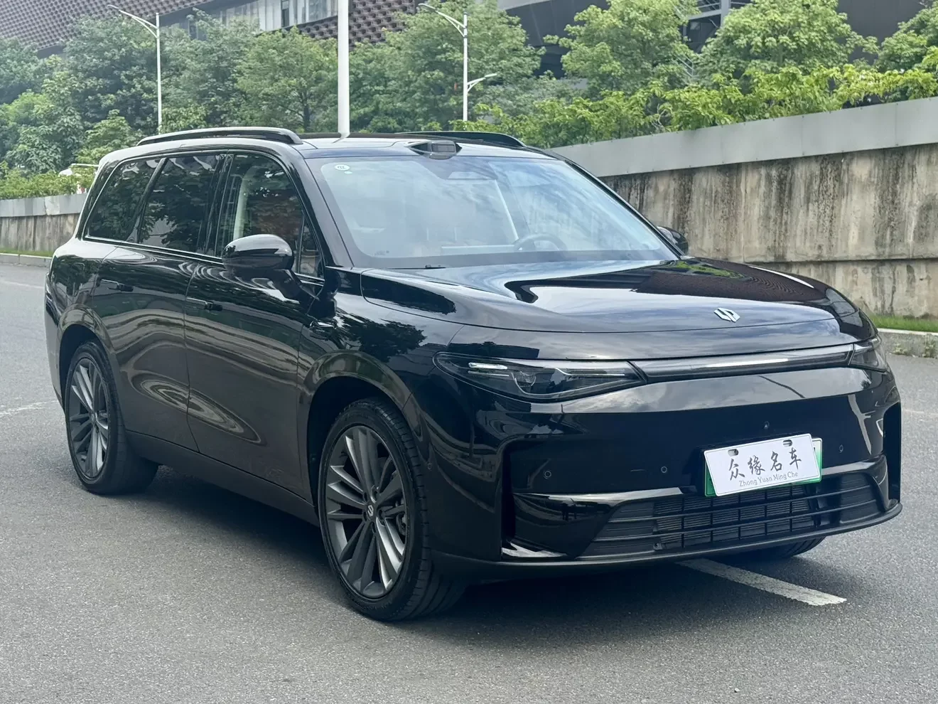 Leapmotor C16
