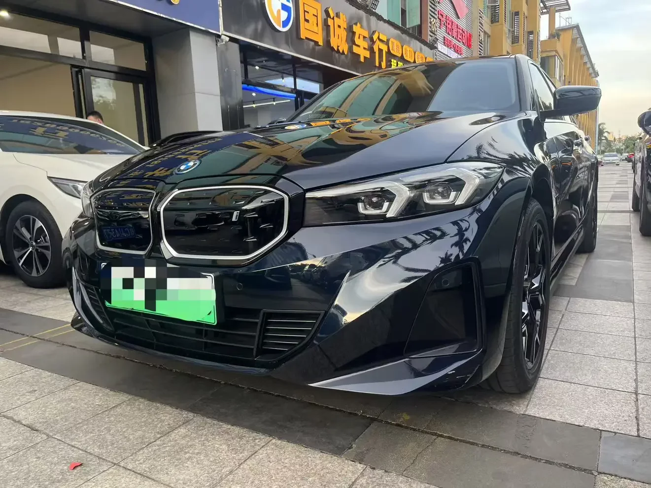 BMW i3