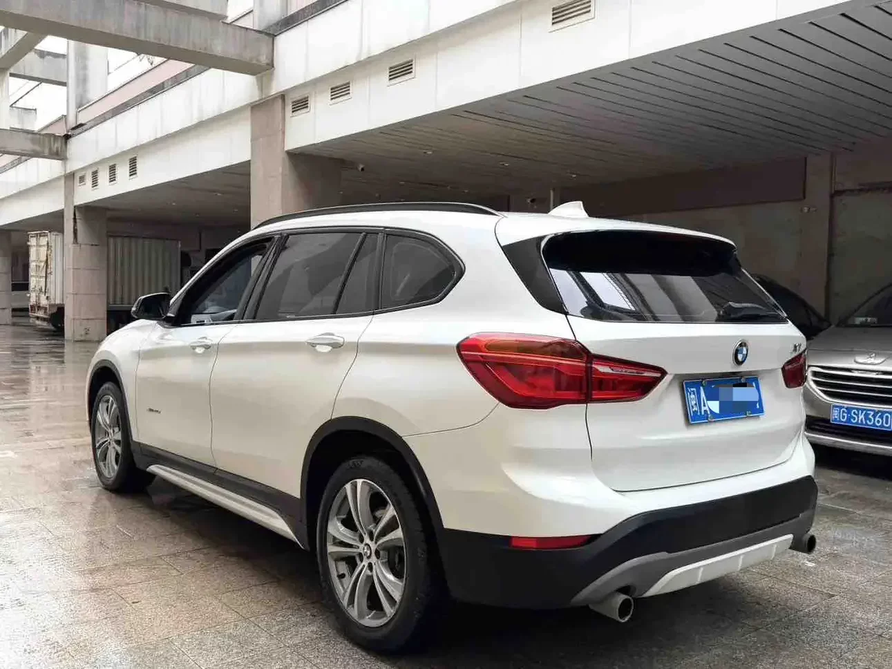 BMW X1