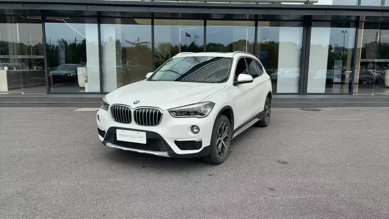 BMW X1  из Китая