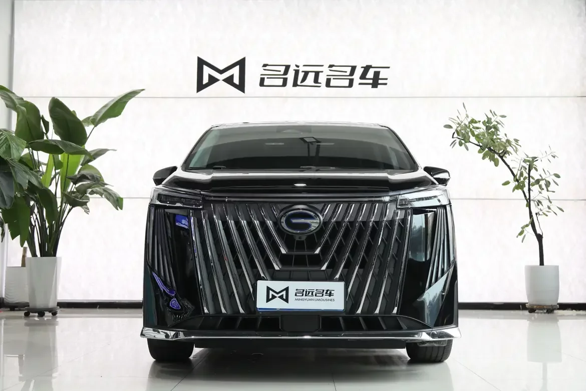 GAC Trumpchi M8